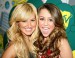 miley_cyrus_a_ashej_tisdale_2.jpg